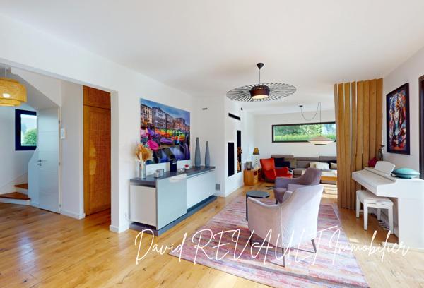 Maison Elven 7 pièce(s) 180 m2-Élégance contemporaine au coeur d'Elven, à 15 minutes de Vannes