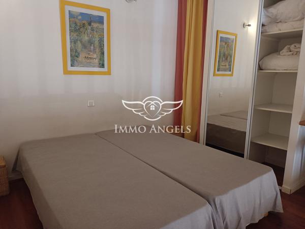 🌟 OPPORTUNITÉ À PALAVAS-LES-FLOTS – VUE DÉGAGÉE, SANS VIS-À-VIS 🌟 Traversée, T1 bis en duplex est à vendre