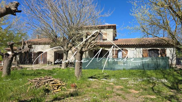 A vendre à Trets - Propriété de 300m² sur magnifique terrain de 6 500m²