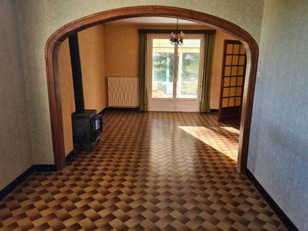 Goudelin (22290) Maison familiale au calme sur sous-sol complet et grand terrain de 1 930 m²”