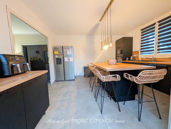 Maison 8 pièces - 180 m² Exclusivité efficity
