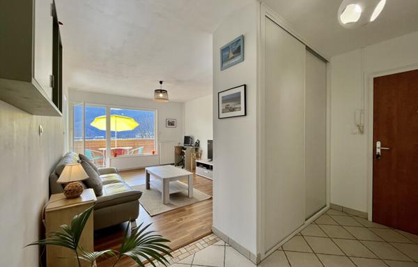 Appartement T2 de 50,47m2 - entièrement rénové avec terrasse