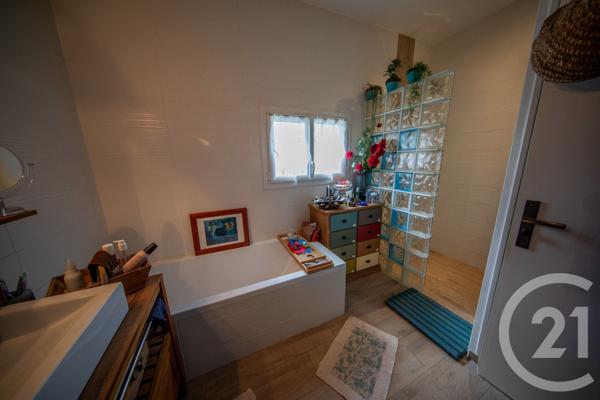 Maison à vendre  5 pièces - 136,98 m2 ST MEDARD EN JALLES - 33