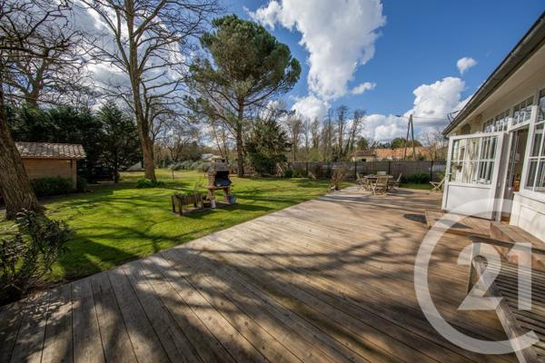 Maison à vendre  5 pièces - 136,98 m2 ST MEDARD EN JALLES - 33