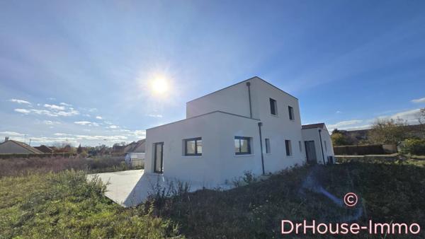 Maison à vendre 6 pièces de 142 m²