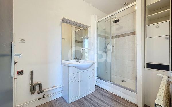 Maison à vendre    5 pièces •  Ercuis