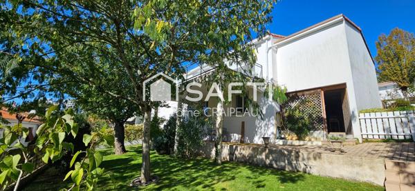 Les Robretières : Maison familiale avec 4 chambres et 2 garages.