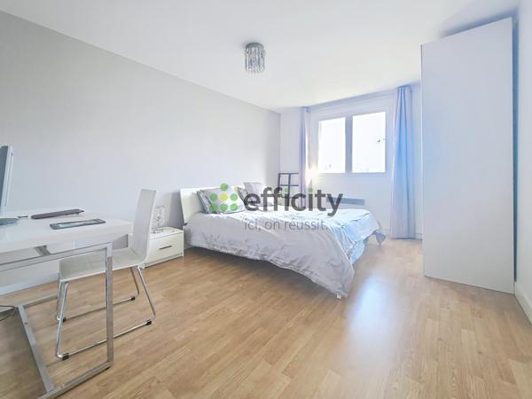 Maison 6 pièces - 160 m² Exclusivité efficity