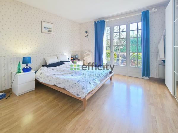 Maison 6 pièces - 160 m² Exclusivité efficity