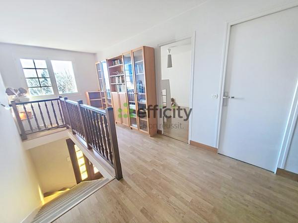 Maison 6 pièces - 160 m² Exclusivité efficity