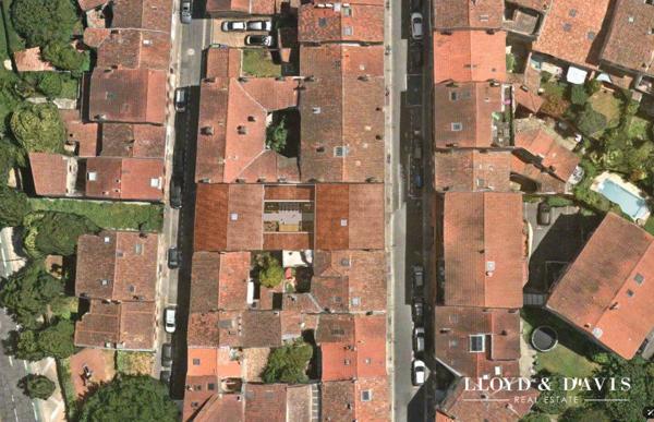 Appartement de Type 2 totalement réhabilité  dans les régles de l'art