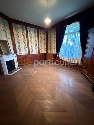 Vente
                Maison153 m² - 5 Pièces -
                    MESNIL SAINT NICAISE (80190)