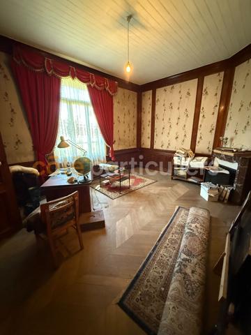 Vente
                Maison153 m² - 5 Pièces -
                    MESNIL SAINT NICAISE (80190)