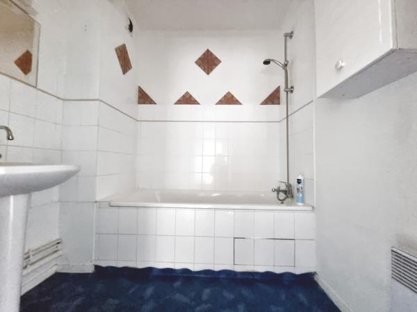 Appartement 3 pièces avec terrasse et garage