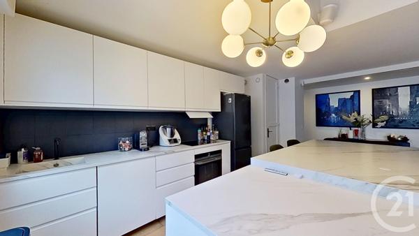 Appartement F5 à vendre  5 pièces - 138,26 m2 NOGENT SUR MARNE - 94