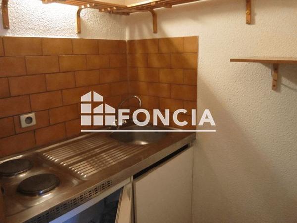 Location Studio 30.19 m² - SAINT PIERRE Dijon 21000