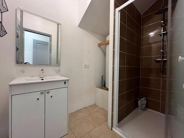 Appartement T3 en rez-de-chaussée Coeur de Vidauban  70 m²