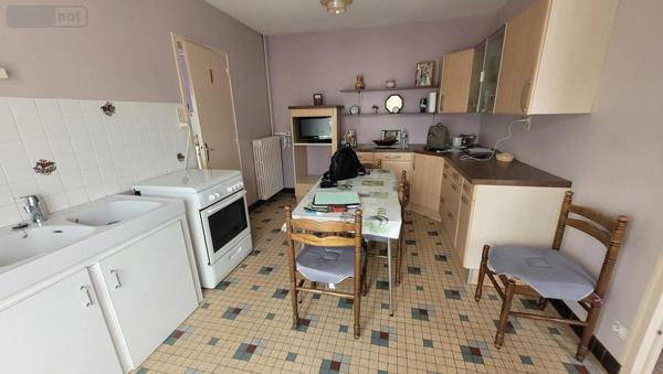 Maison à vendre à Sablé-sur-Sarthe dans la Sarthe (72300), ref : 72068-2140
