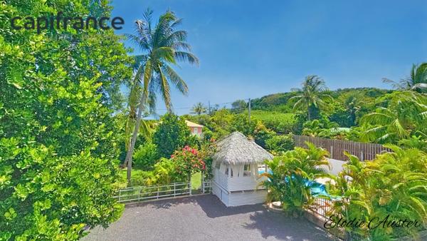 Villa spacieuse T6 avec piscine et son appartement T3 secteur calme