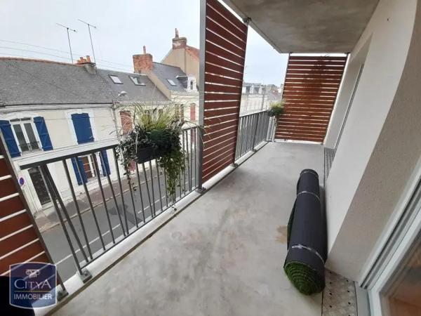 Appartement à louer 2 pièces 49.25m² Le Mans (72000)