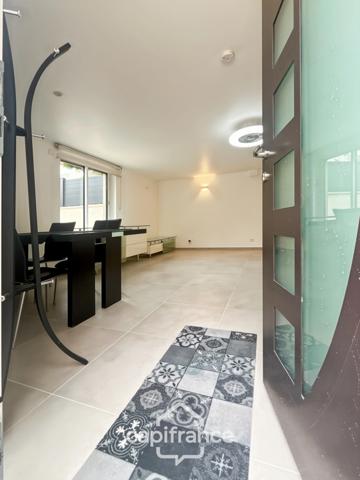 Appartement à louer 2 pièces, bas de maison, LE PERREUX SUR MARNE (94)