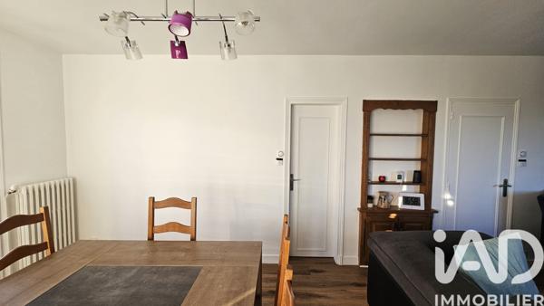 Maison à vendre 6 pièces 145 m² Saint-Mamet-la-Salvetat