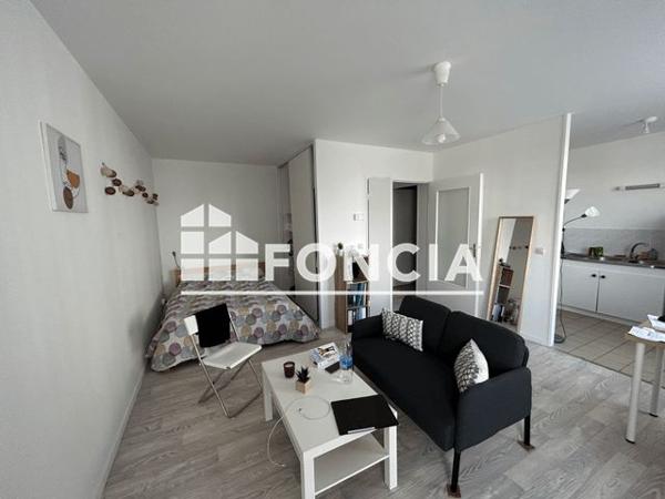 Location Studio 34.47 m² - 22 RUE D'ALSACE La Roche Sur Yon 85000