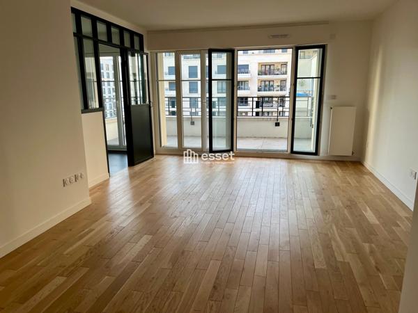 Location Appartement 4 pièces 87.2 m² - Saint-ouen 93400