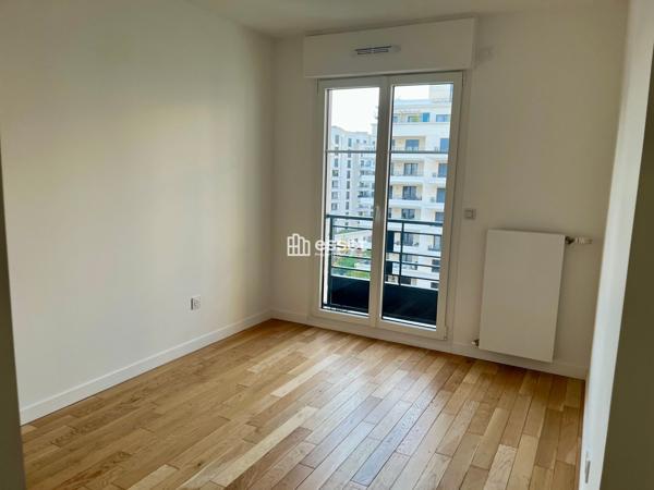 Location Appartement 4 pièces 87.2 m² - Saint-ouen 93400