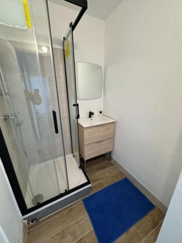 SPÉCIAL INVESTISSEUR ? APPARTEMENT T5  82 m²  4 CHAMBRES ? PARKING & CAVE