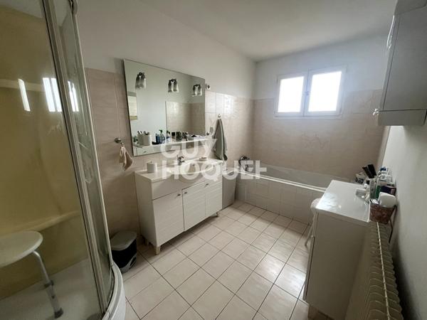 Maison 3faces T6 gros potentiel