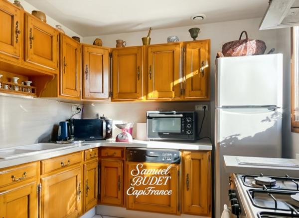 Poussez la porte : ici, l’histoire se mêle à la vie de tous les jours.