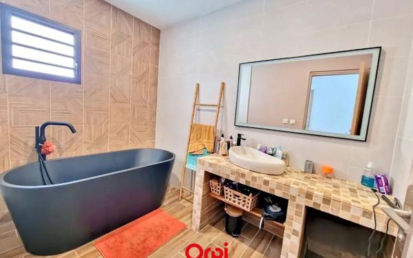 Maison à vendre    4 pièces • 112 m2 Bras-Panon