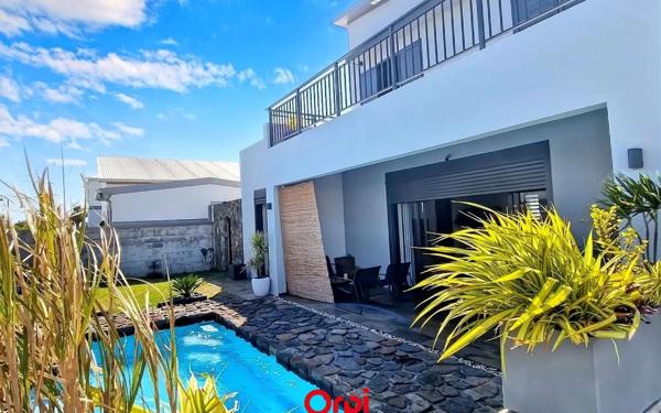 Maison à vendre    4 pièces • 112 m2 Bras-Panon