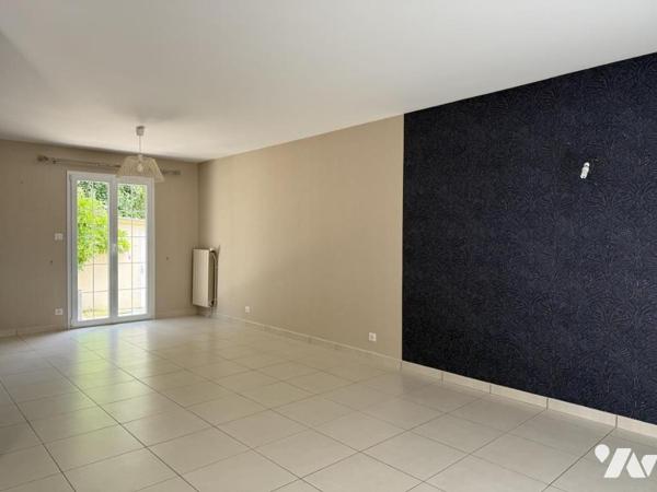 Maison traditionnelle contemporaine