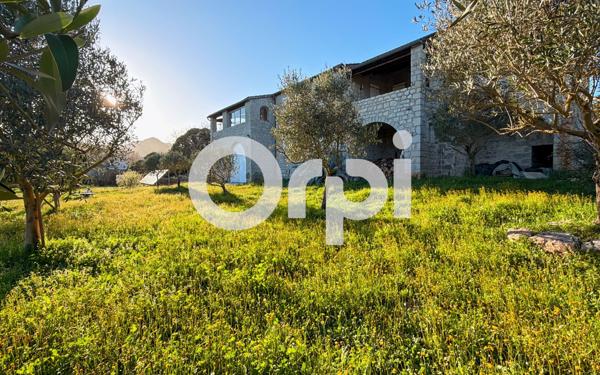 Maison à vendre    6 pièces • 170,33 m2 Banne