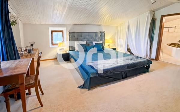 Maison à vendre    6 pièces • 170,33 m2 Banne