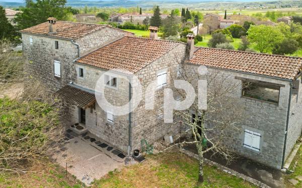 Maison à vendre    6 pièces • 170,33 m2 Banne