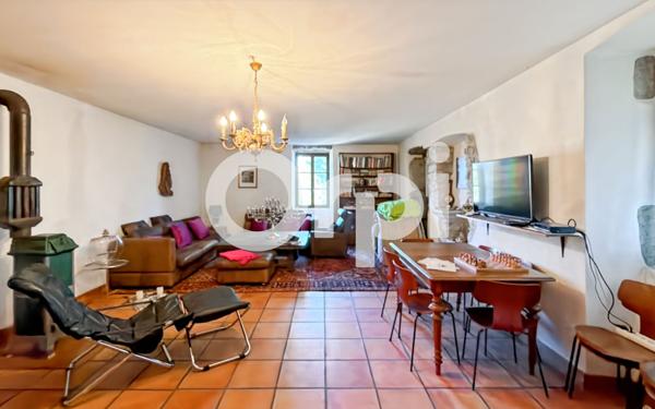 Maison à vendre    6 pièces • 170,33 m2 Banne