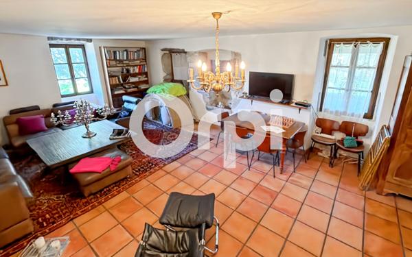 Maison à vendre    6 pièces • 170,33 m2 Banne