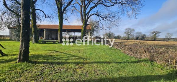 Maison 9 pièces - 280 m² Exclusivité efficity