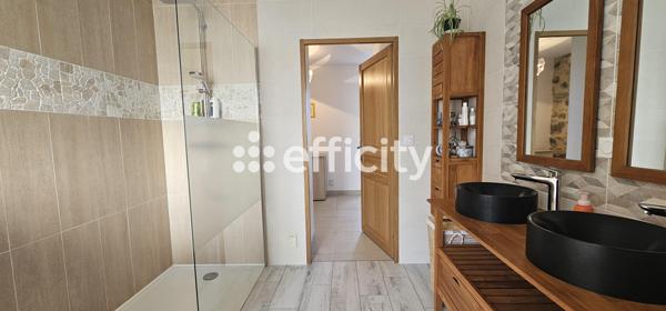 Maison 9 pièces - 280 m² Exclusivité efficity