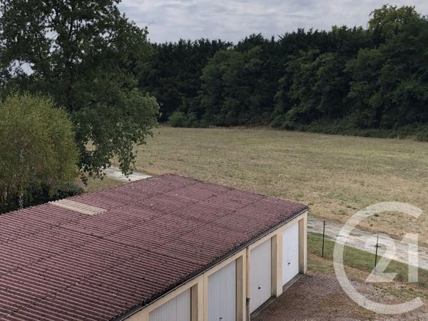 Appartement F4 à vendre  4 pièces - 85,70 m 2   SAINTES  - 17