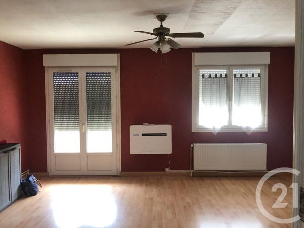 Appartement F4 à vendre  4 pièces - 85,70 m 2   SAINTES  - 17