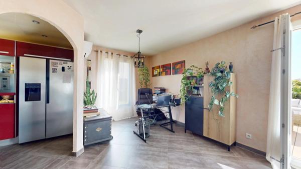 Location                                                      Maison
                        
                     5 pièces                      108 m2                     à La Queue-en-Brie