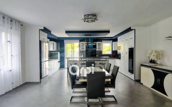 Maison à vendre    4 pièces •  Marennes