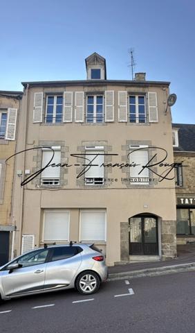 Face à l'église Saint-Pierre, appartement T3 de 72 m², dans une petite copropriété !!!