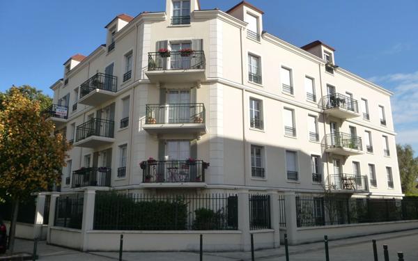 Appartement à vendre    3 pièces •  Vaujours