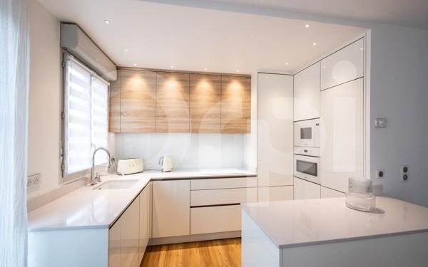 Appartement à vendre    3 pièces •  Vaujours