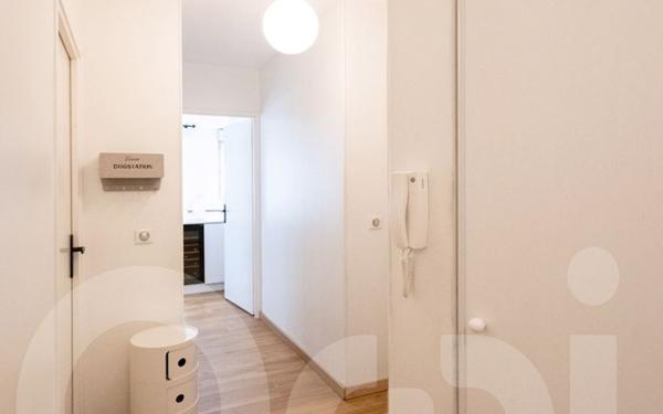 Appartement à vendre    3 pièces •  Vaujours